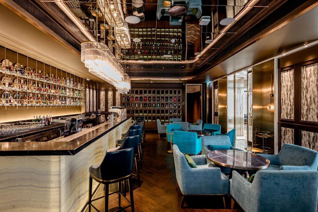 Silq Hotel & Residence, Managed By The Ascott Limited بانكوك المظهر الخارجي الصورة The Bar at The Hari