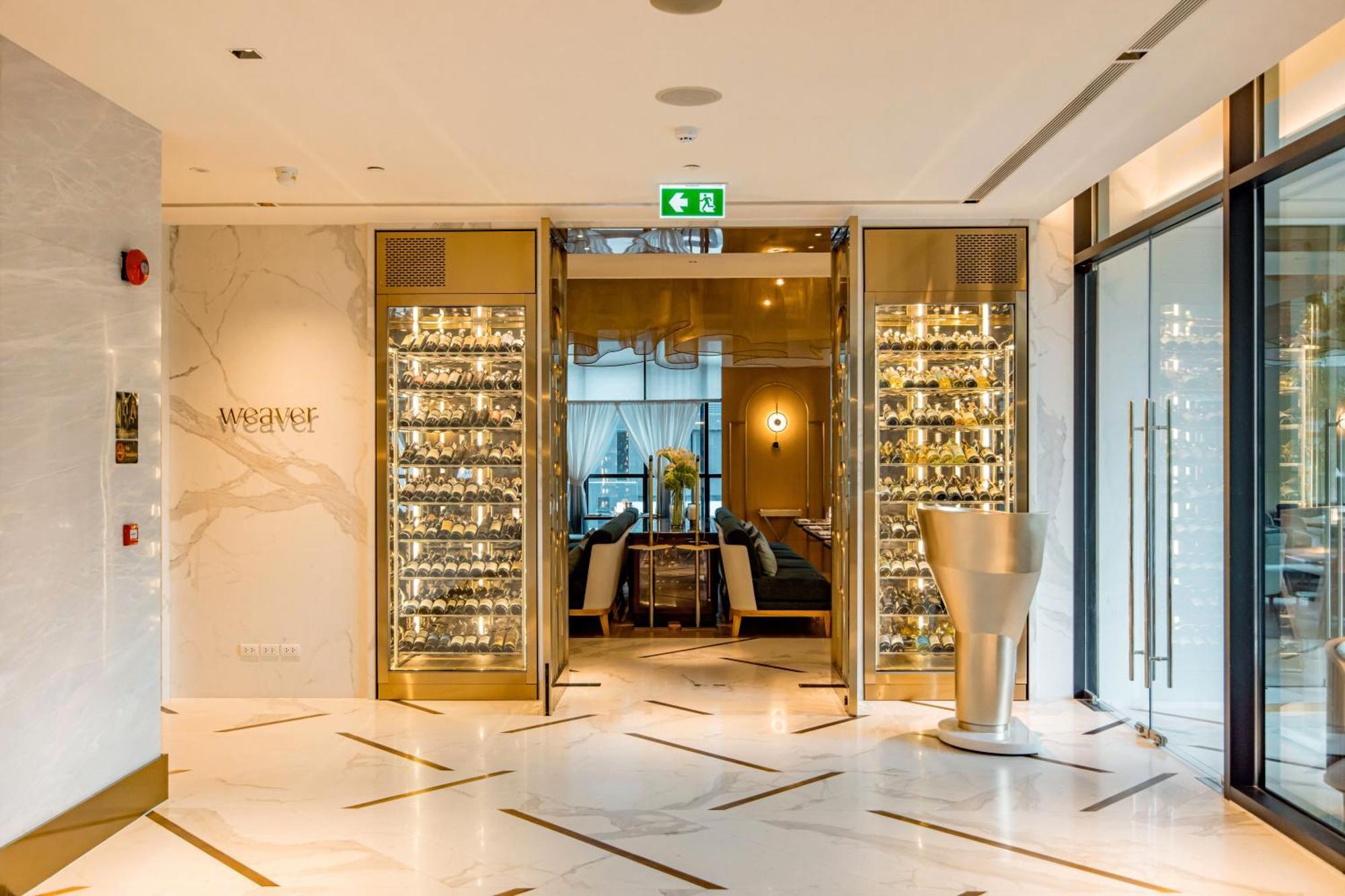 Silq Hotel & Residence, Managed By The Ascott Limited بانكوك المظهر الخارجي الصورة Entrance to the restaurant
