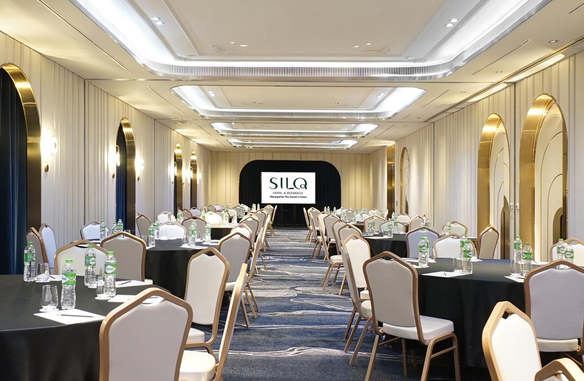 Silq Hotel & Residence, Managed By The Ascott Limited بانكوك المظهر الخارجي الصورة The ballroom at SILQ