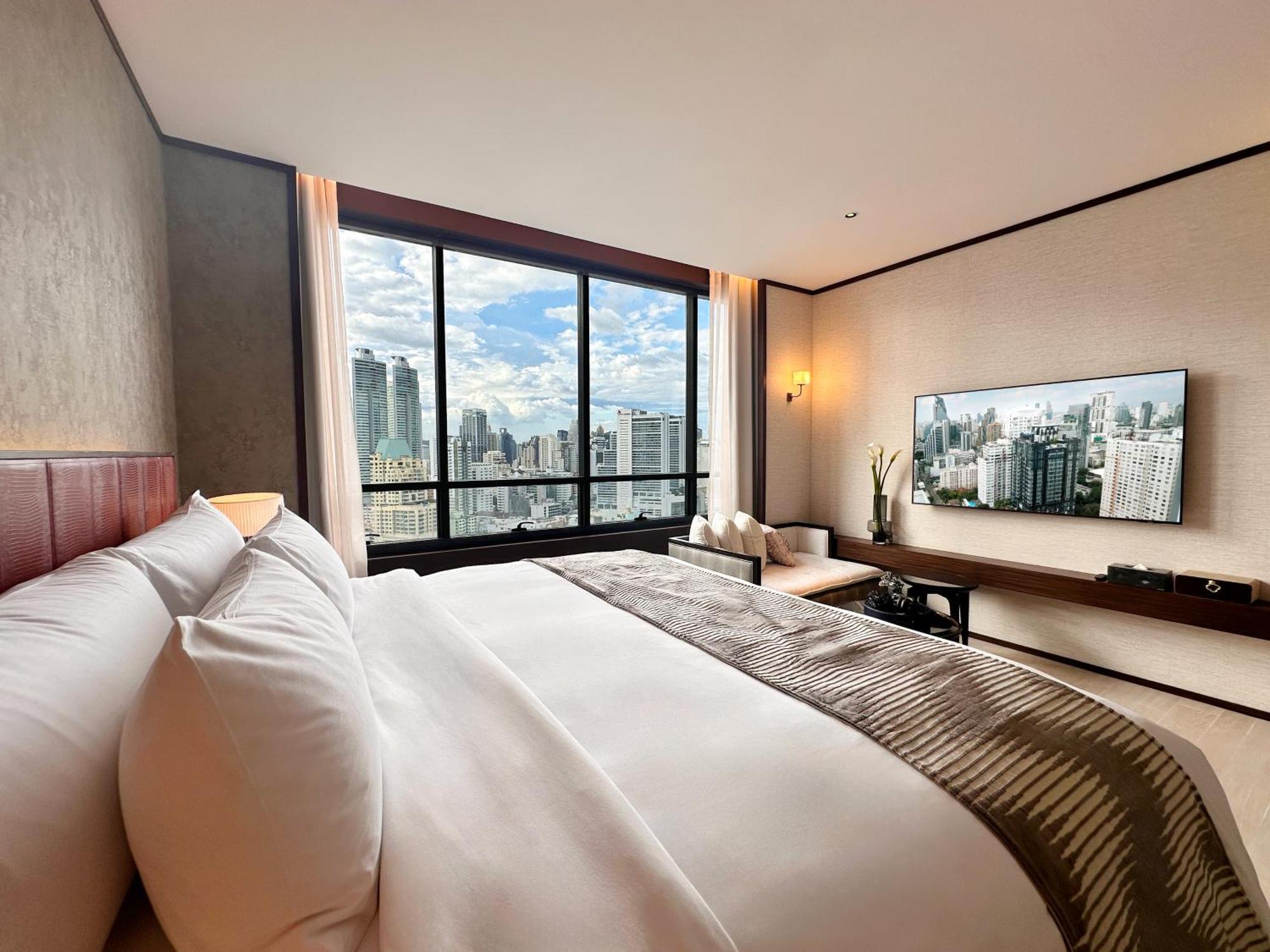 Silq Hotel & Residence, Managed By The Ascott Limited بانكوك الغرفة الصورة Deluxe Room
