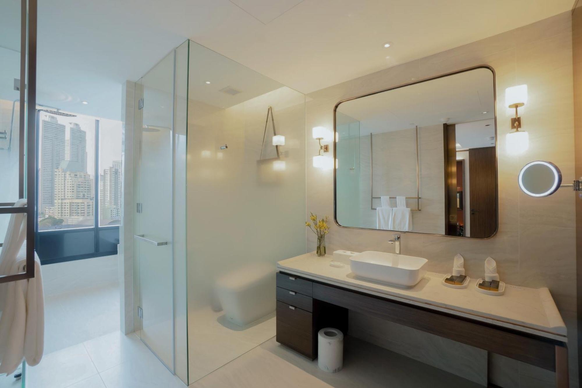 Silq Hotel & Residence, Managed By The Ascott Limited بانكوك الغرفة الصورة Bathroom
